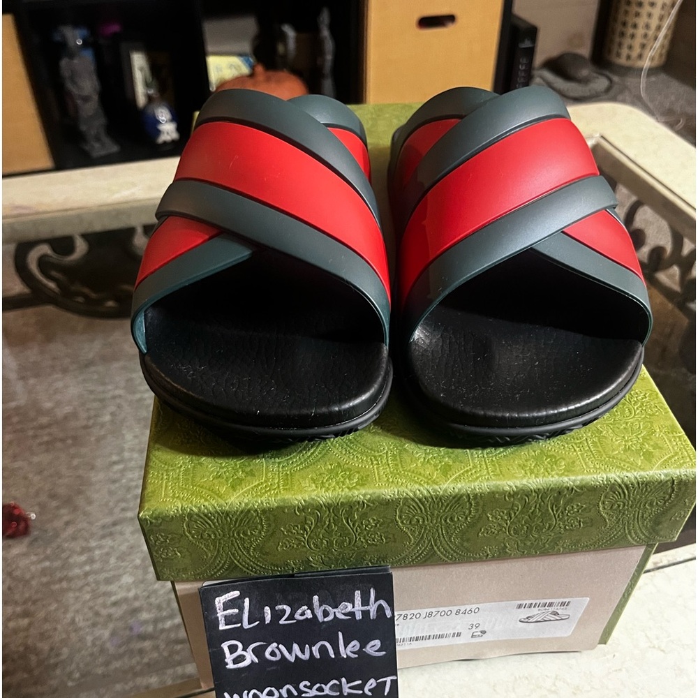 Gucci women’s web slide sandal green red size 39 brand new box and dust covers